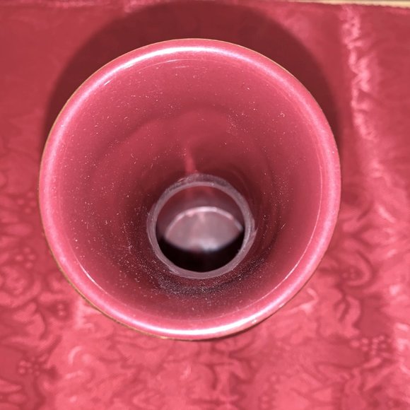 Hand-painted Perugina w/Griffin Vase - Picture 6 of 10